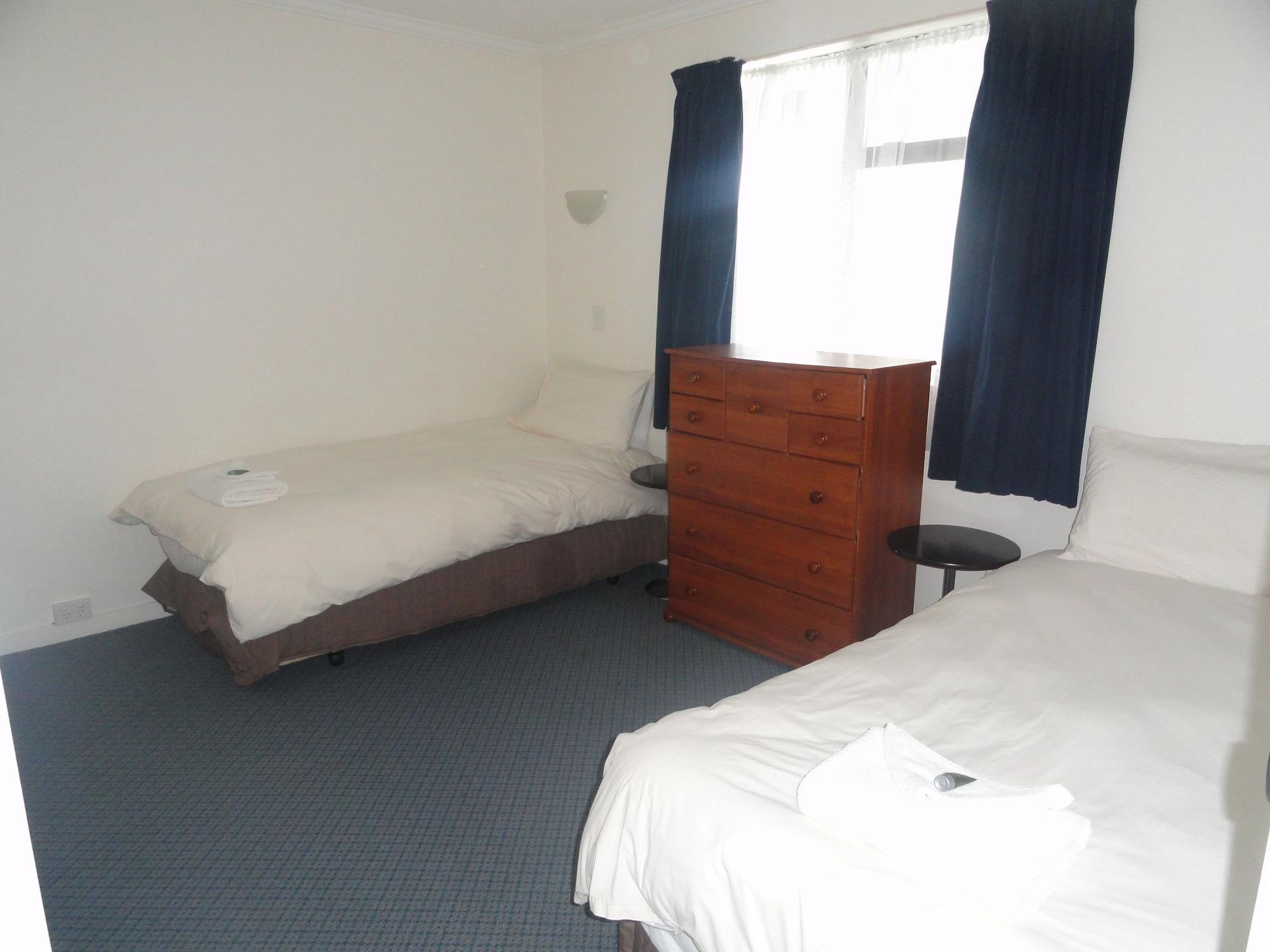 Hawks Inn Motel Upper Hutt Εξωτερικό φωτογραφία