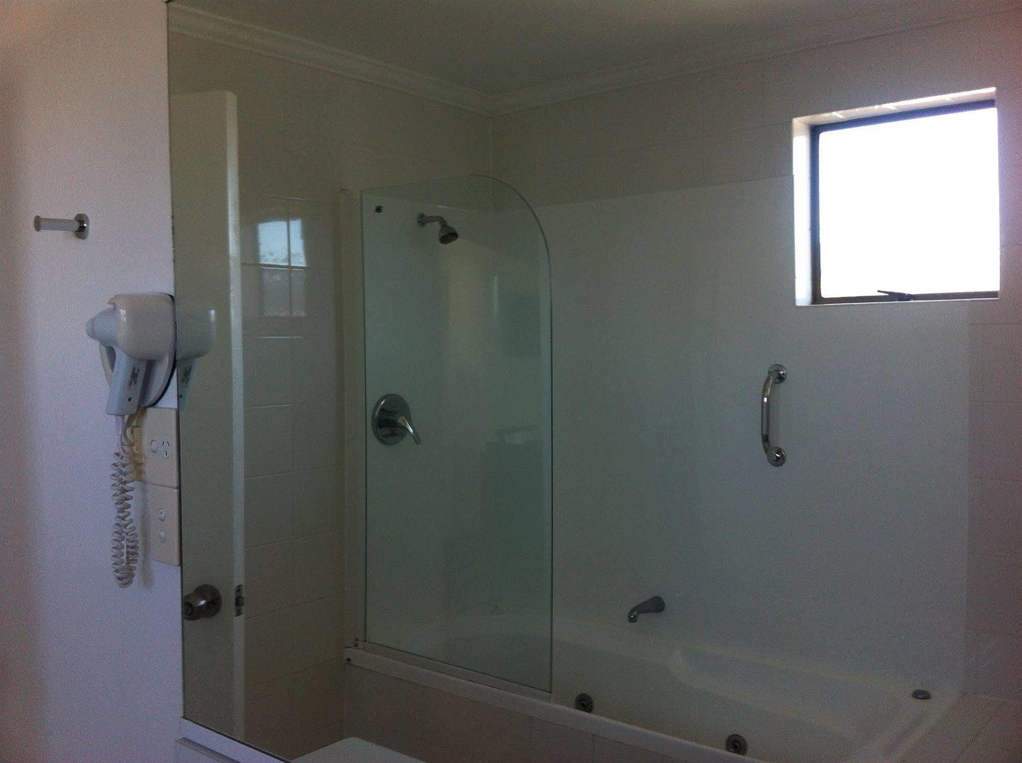 Hawks Inn Motel Upper Hutt Εξωτερικό φωτογραφία